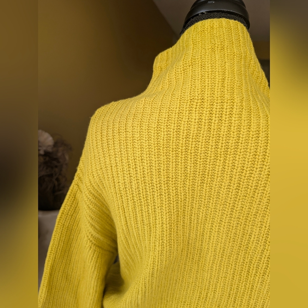 Aritzia Wilfred Montpellier Wool Turtleneck Sweater Mustard Yellow Size Small - Picture 11 of 16